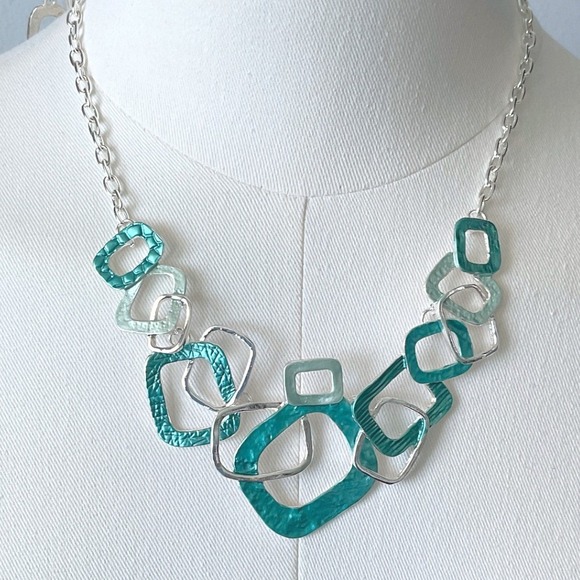 Jewelry - Necklace Silver Tone Teal Enamel Geometric Square Lobster Clasp New 16-18"